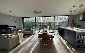 The Granary Villas By Sp